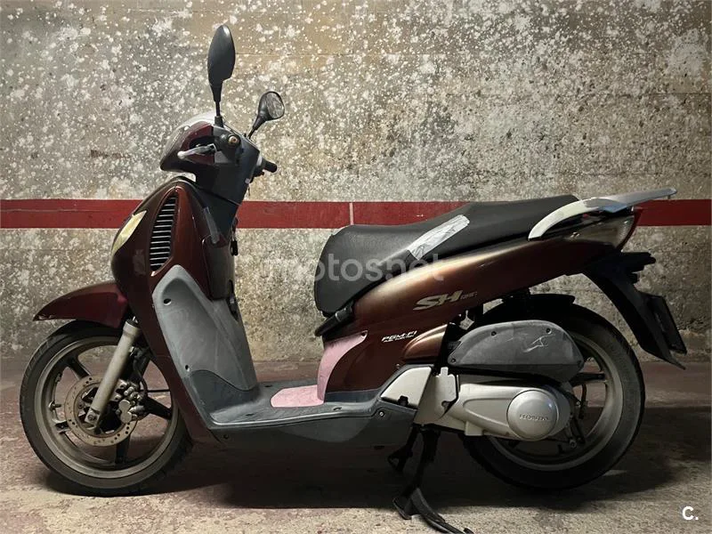 Honda SH125i 700 € 2005 Barcelona - 1