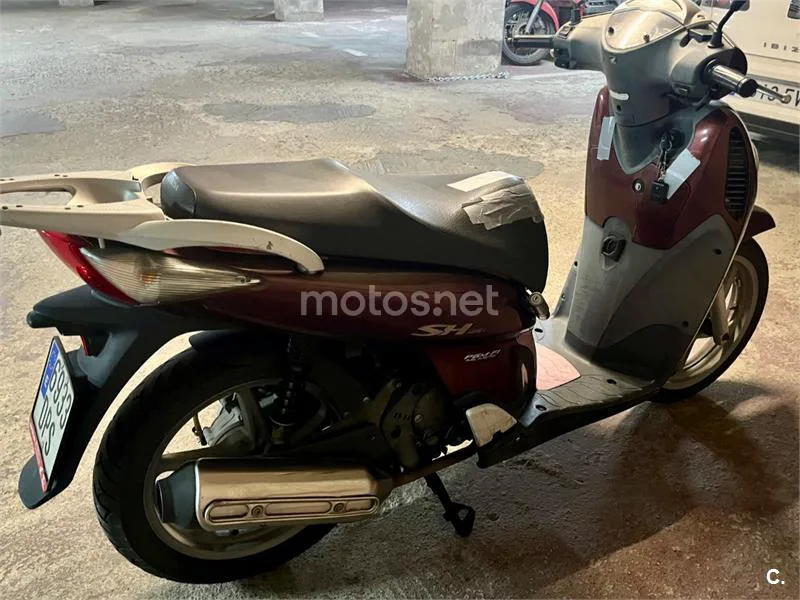 Honda SH125i - Vista 6