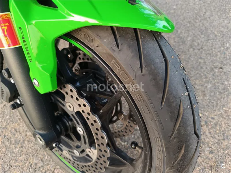 Kawasaki Ninja 650 - Vista 3