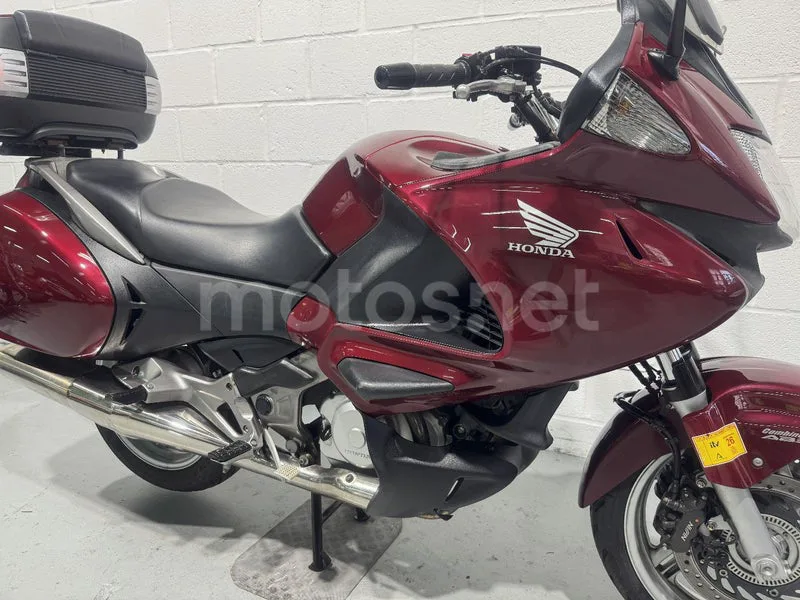 Honda NT700V Deauville - Vista 16
