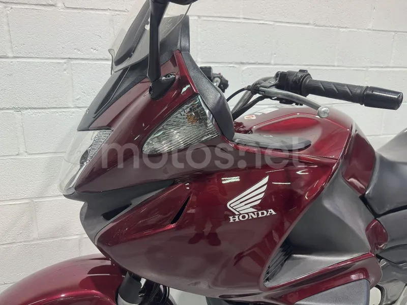 Honda NT700V Deauville - Vista 21