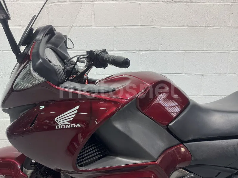 Honda NT700V Deauville - Vista 22