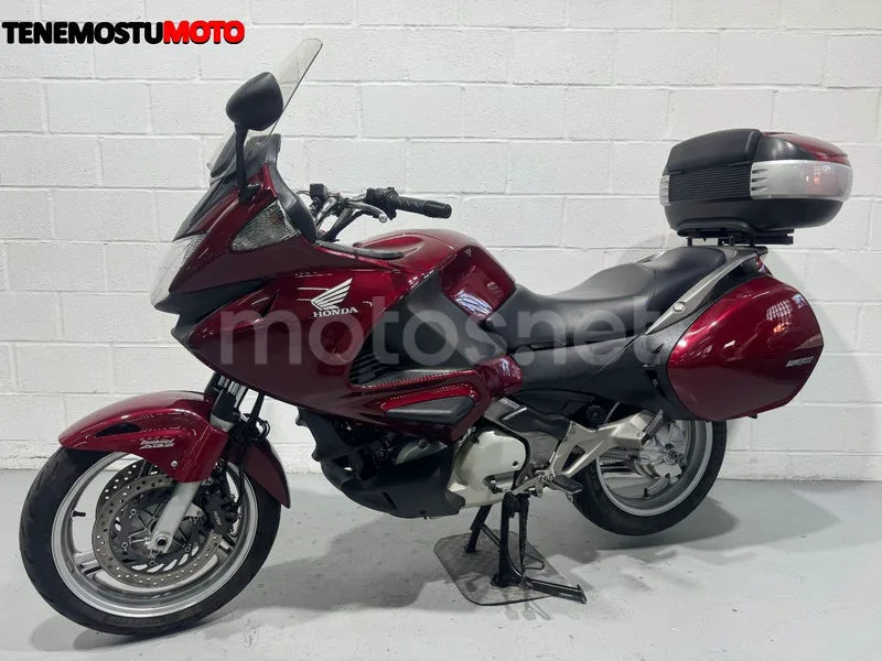 Honda NT700V Deauville - Vista 4
