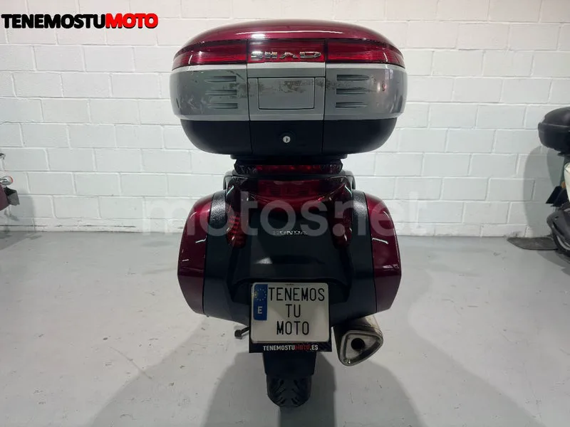 Honda NT700V Deauville - Vista 8