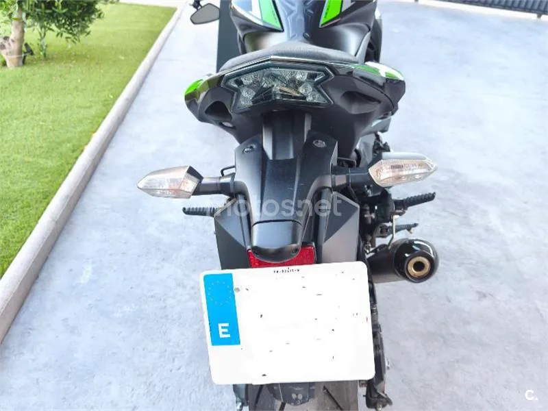 Kawasaki Z800 - Vista 5