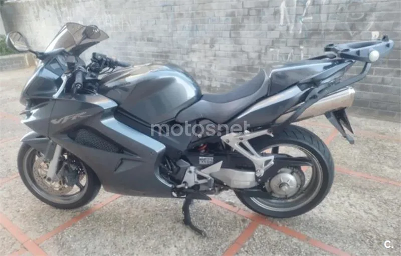 Honda VFR800F 2400 € 2003 Cádiz - 2
