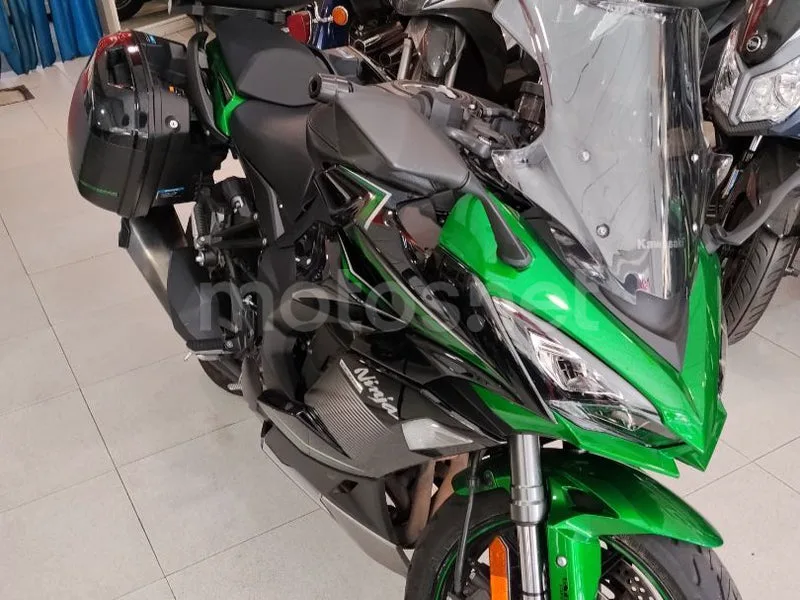 Kawasaki Ninja 1000SX - Vista 7