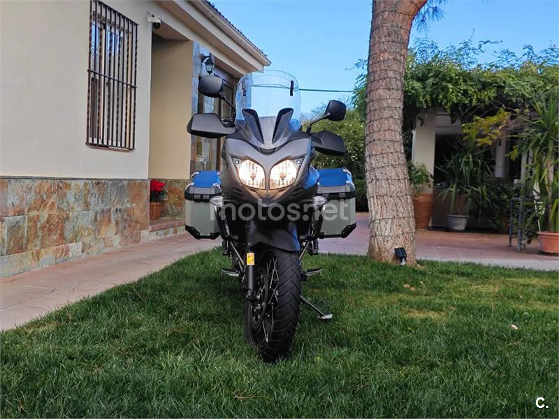 Suzuki V-Strom 650XT - Vista 4