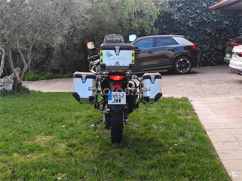 Suzuki V-Strom 650XT - Vista 5