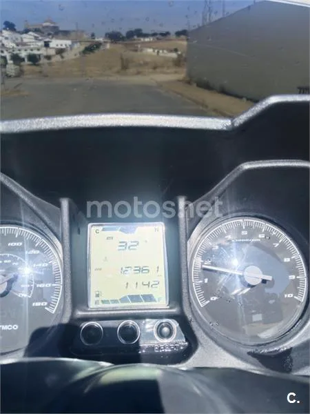 Kymco Grand Dink 300 - Vista 4