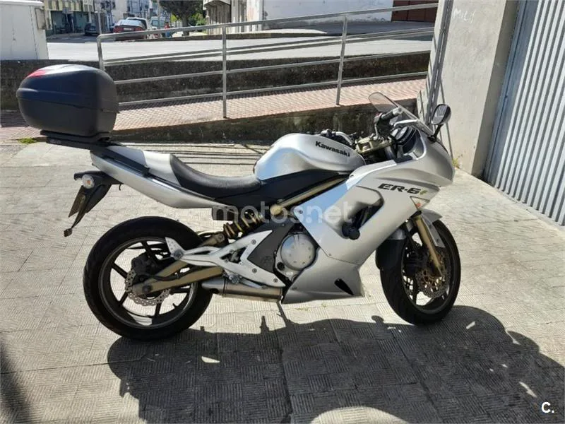 Kawasaki ER-6f - Vista 4