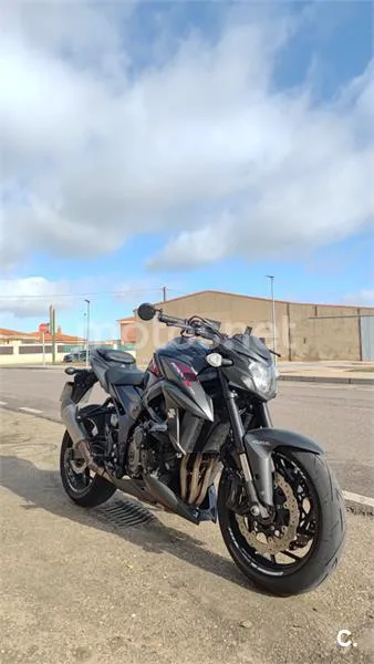 Suzuki GSX-S750 - Vista 3
