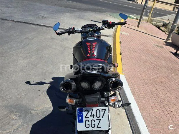 Suzuki GSR600 - Vista 3
