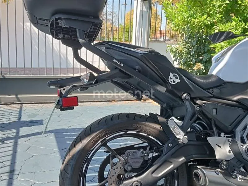 Kawasaki Z650 - Vista 7