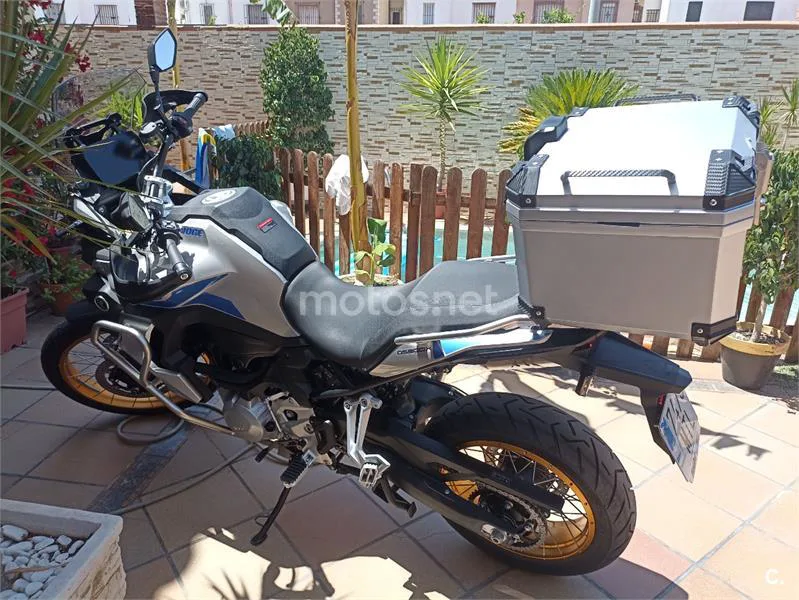 Voge 900DSX - Vista 5