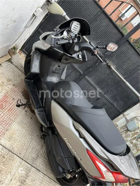 Kymco Super Dink 125 - Vista 5