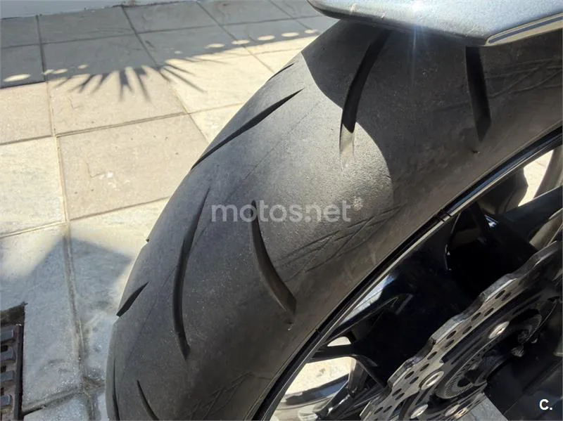Kawasaki Z900 - Vista 7