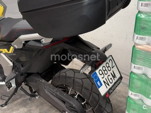 Honda X-ADV - Vista 5
