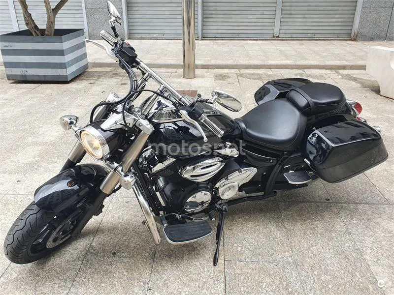 Yamaha XVS950A Midnight Star - Vista 16