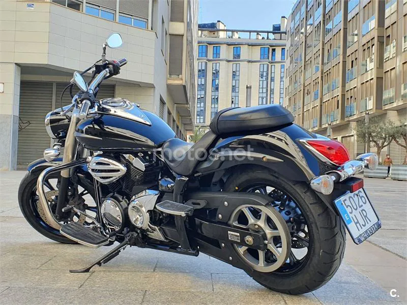 Yamaha XVS950A Midnight Star - Vista 10
