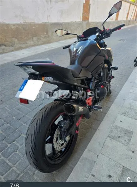 Kawasaki Z900 - Vista 7