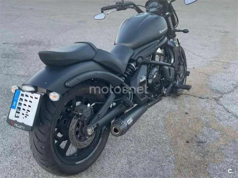 Kawasaki Vulcan S - Vista 3