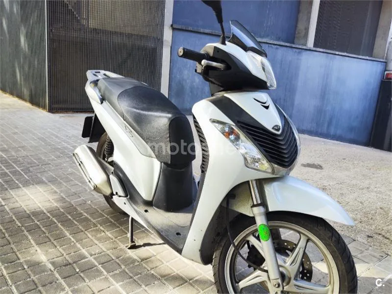 Honda SH125i 2500 € 2012 Barcelona - 1