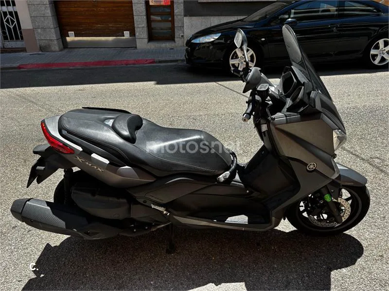 Yamaha XMAX 400 - Vista 5