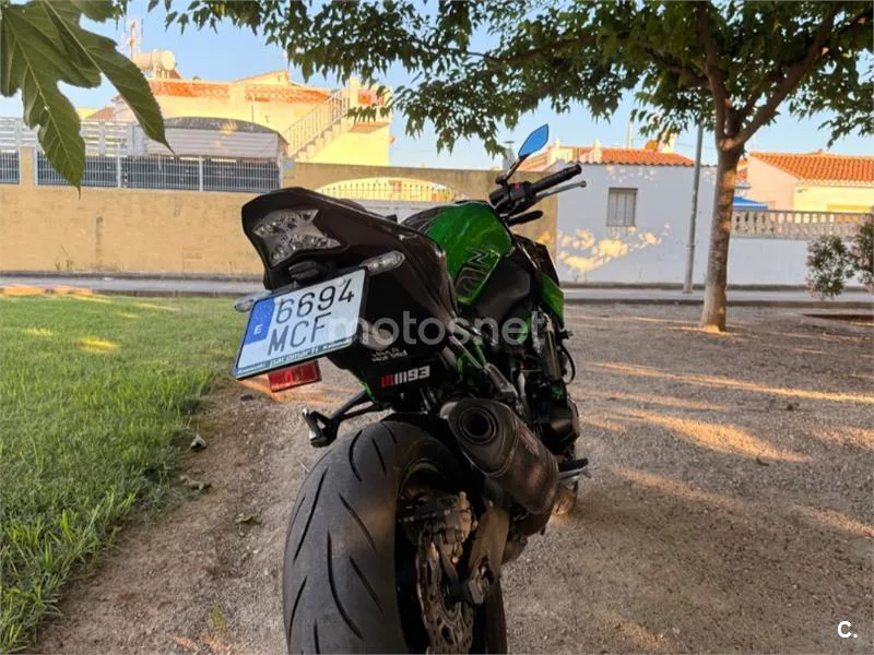 Kawasaki Z900 - Vista 4