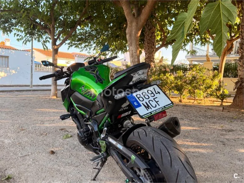 Kawasaki Z900 - Vista 5