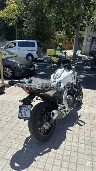 Honda NC750X - Vista 3