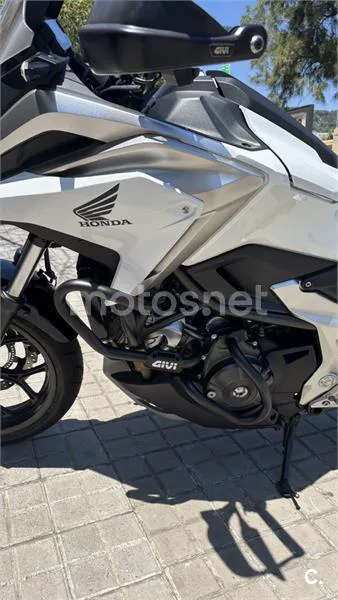 Honda NC750X - Vista 10