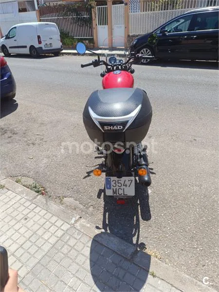 Royal Enfield Meteor 350 - Vista 4