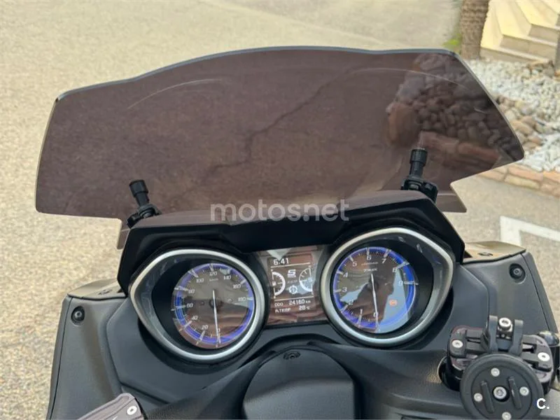 Yamaha TMAX 530 - Vista 6
