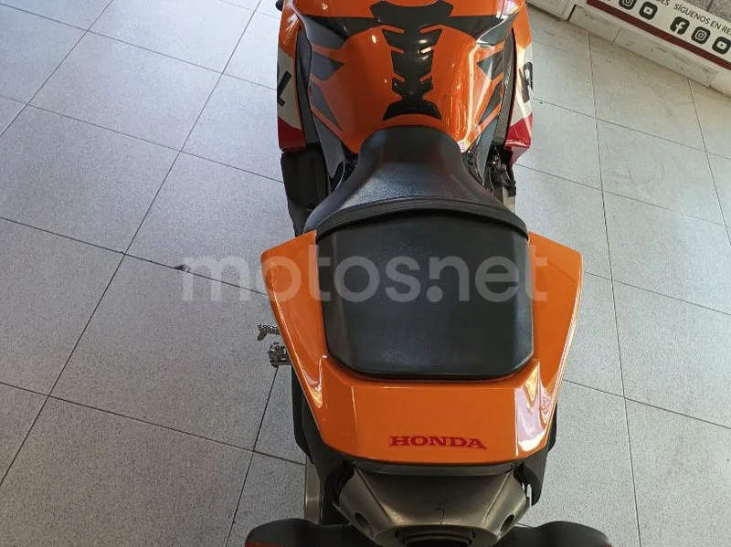 Honda CBR600RR - Vista 4