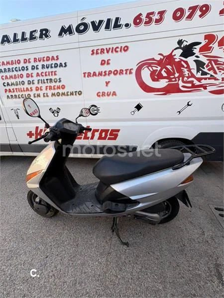 Honda Lead 100 900 € 2005 Madrid - 2