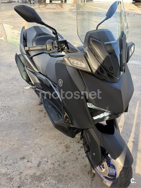 Yamaha XMAX 125 - Vista 3