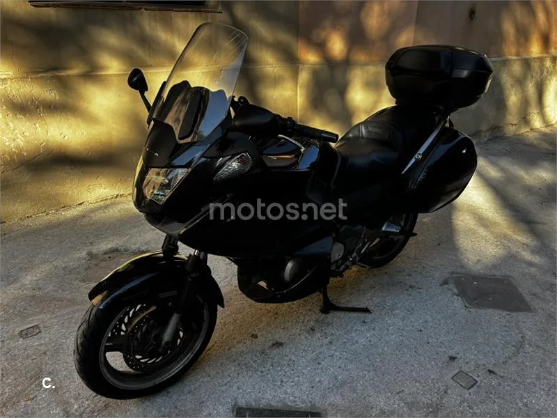 Honda NT700V Deauville - Vista 4
