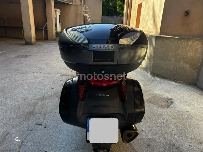 Honda NT700V Deauville - Vista 5