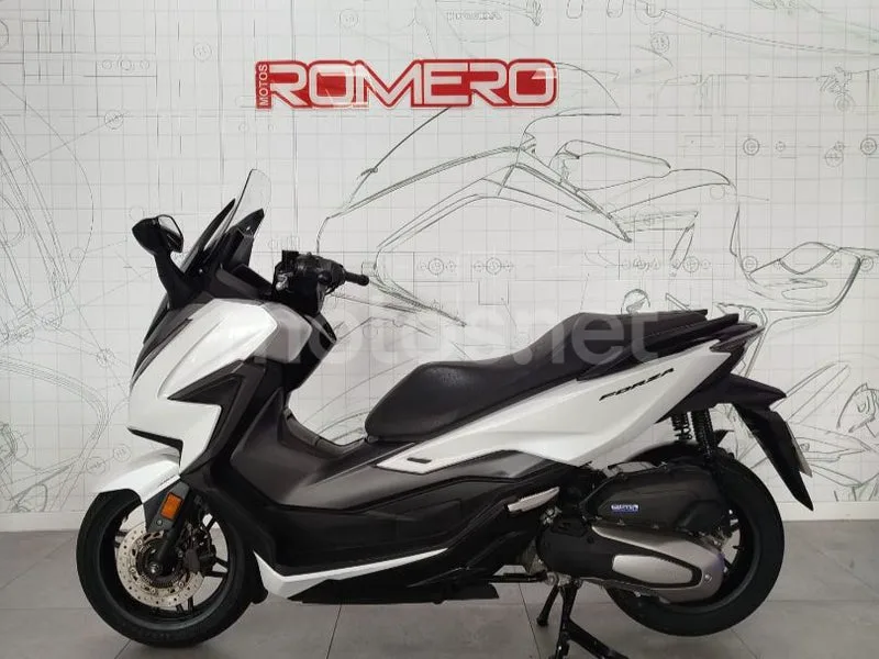 Honda Forza 125 3950 € 2021 Cádiz - 1