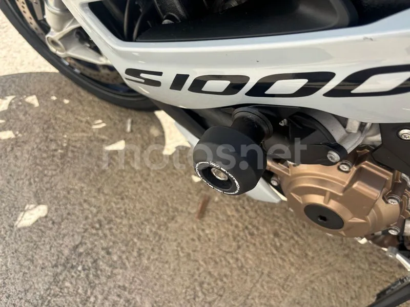 BMW S 1000 R - Vista 8