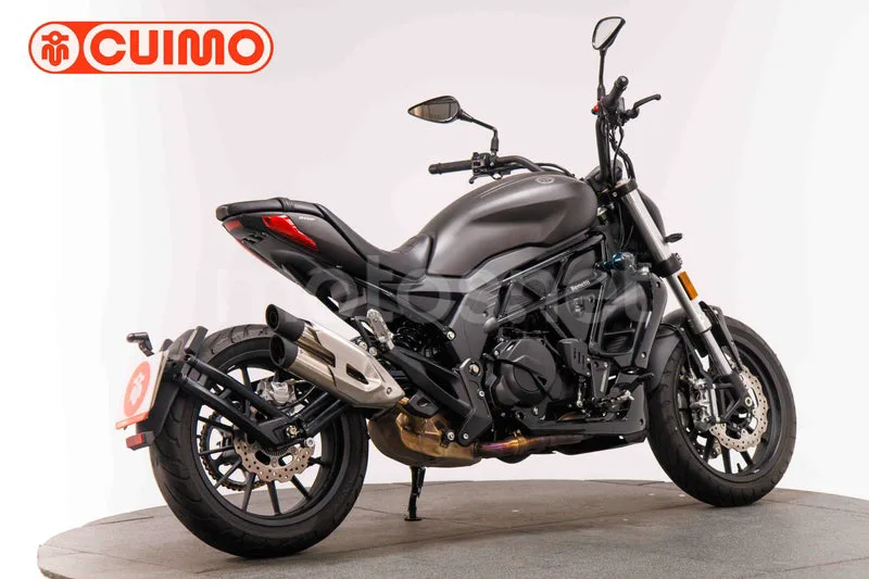 Benelli 502 C - Vista 4