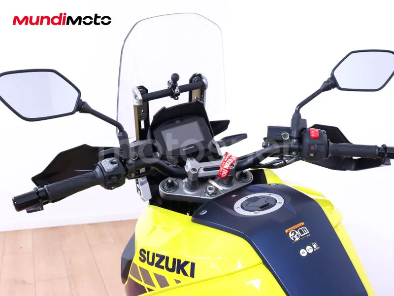 Suzuki V-Strom 1050 - Vista 11