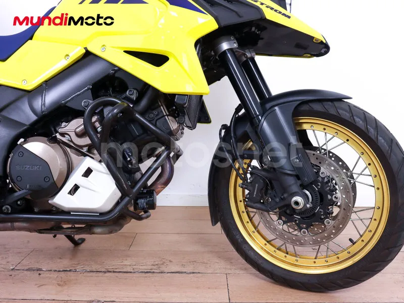 Suzuki V-Strom 1050 - Vista 27
