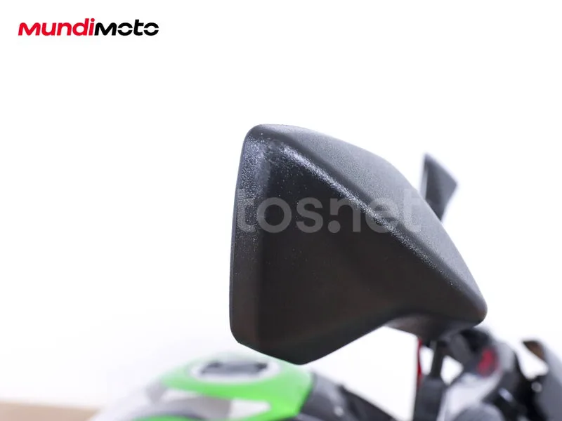 Kawasaki Z900 - Vista 13