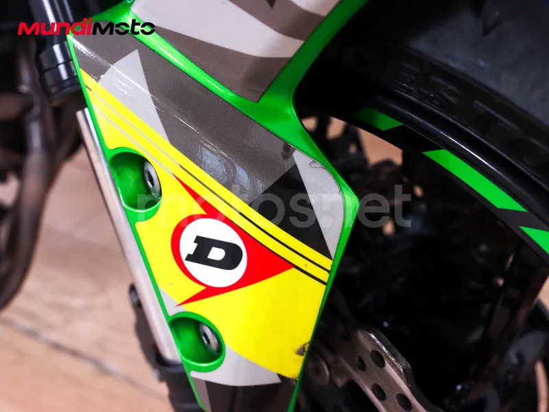 Kawasaki Z900 - Vista 43