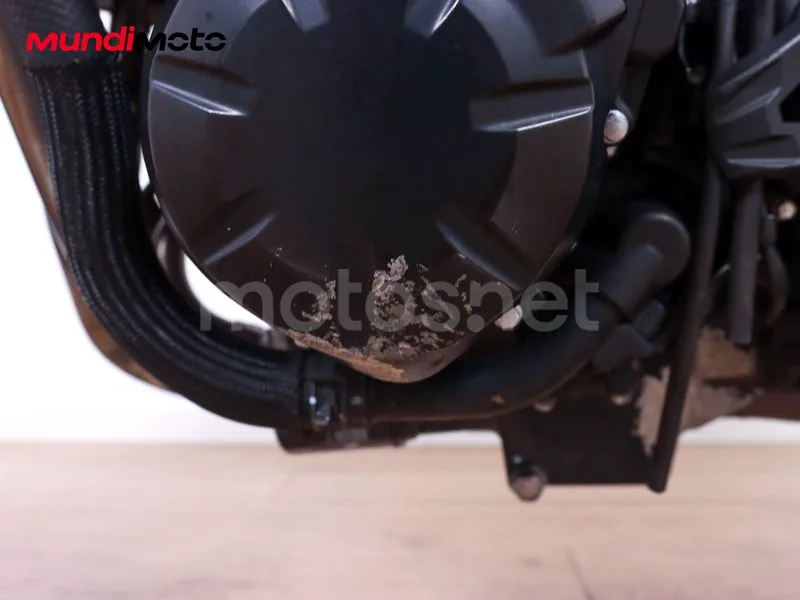Kawasaki Z900 - Vista 57