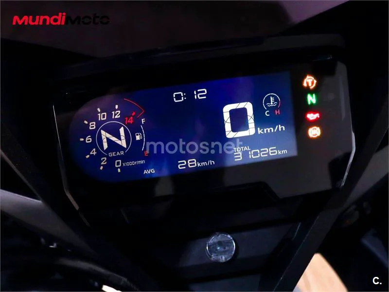 Honda CBR500R - Vista 12