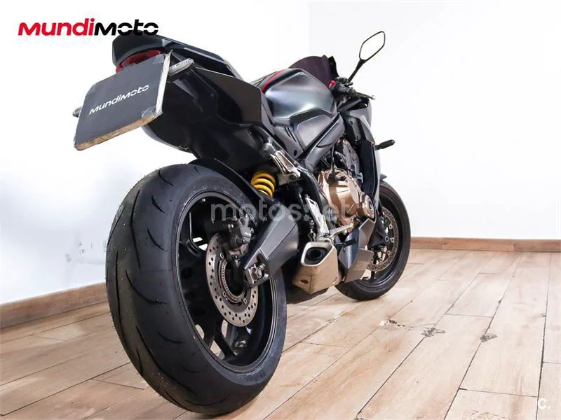 Honda CBR500R - Vista 3