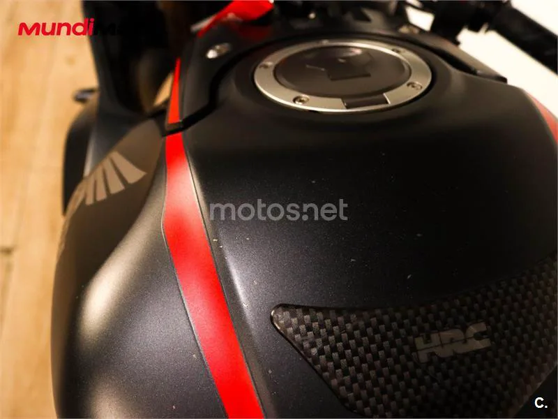 Honda CBR500R - Vista 23